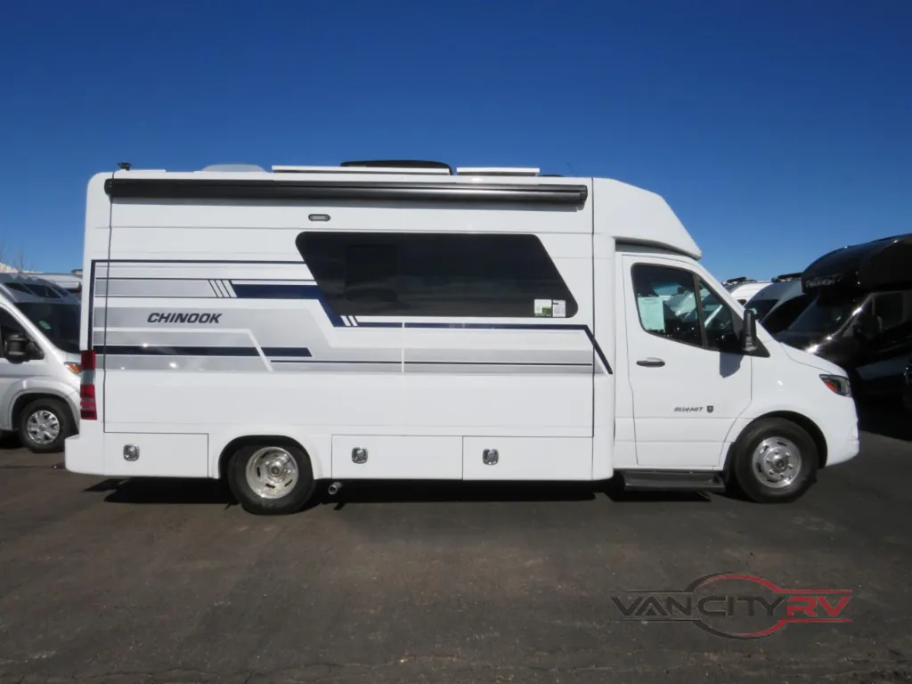 2024 Chinook RV Summit SS, Photos photo 7