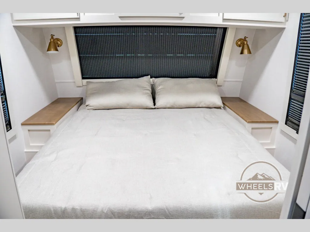 2027 Brinkley Model I 294, Photos photo 12