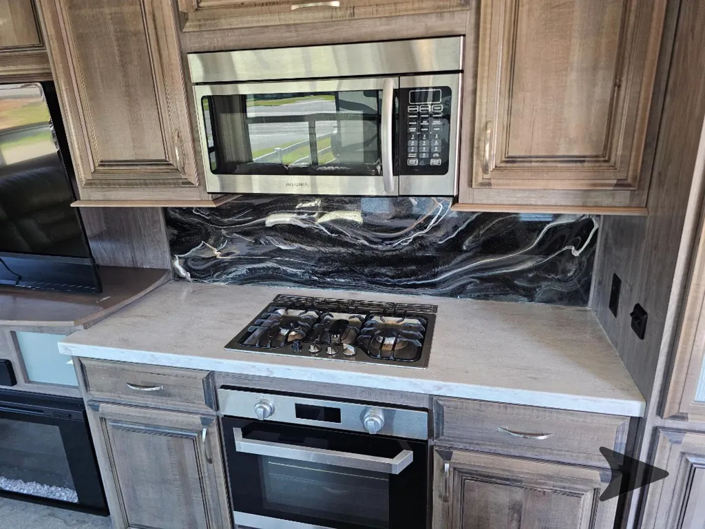 2020 Forest River Cedar Creek Champagne Edition 38EL, Photos photo 29