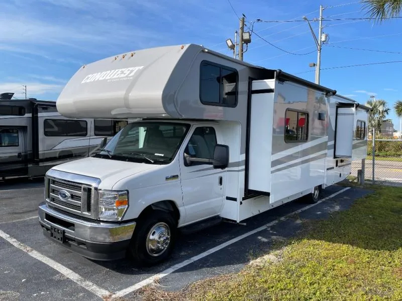 2025 Gulf Stream Conquest 6314D - Photo 3