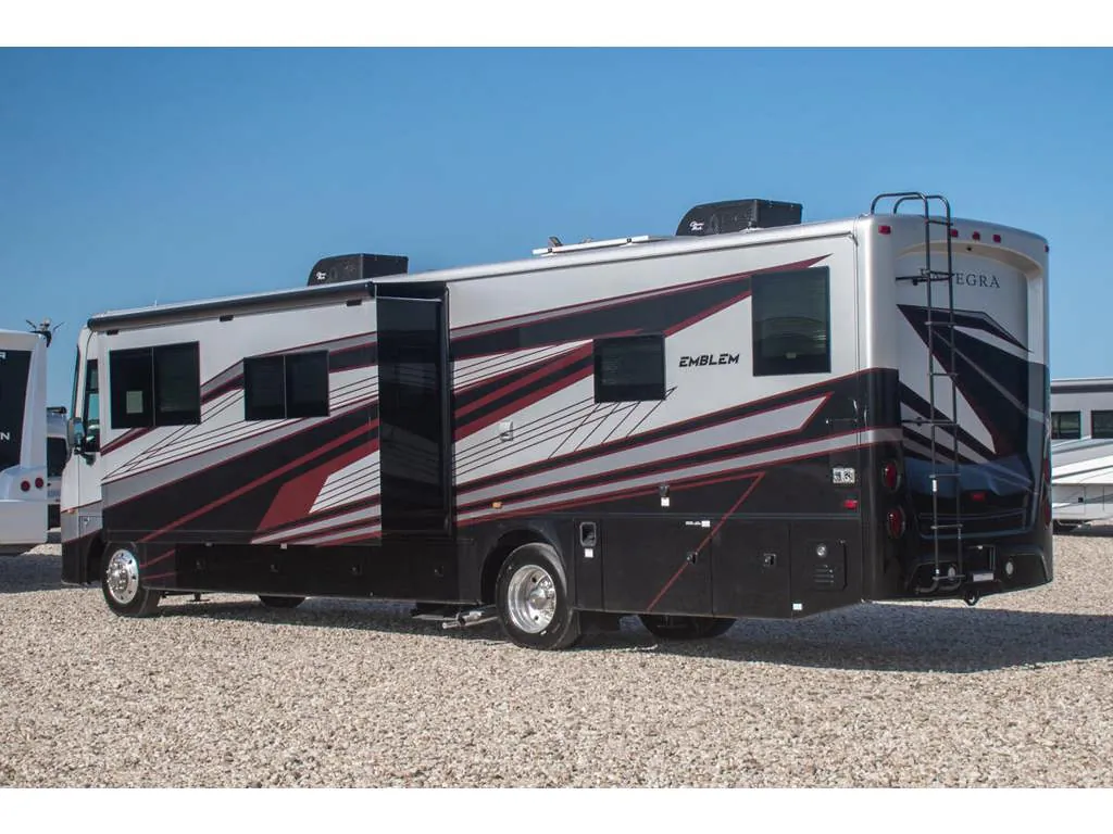 2027 Entegra Coach Emblem 36U, Photos photo 6