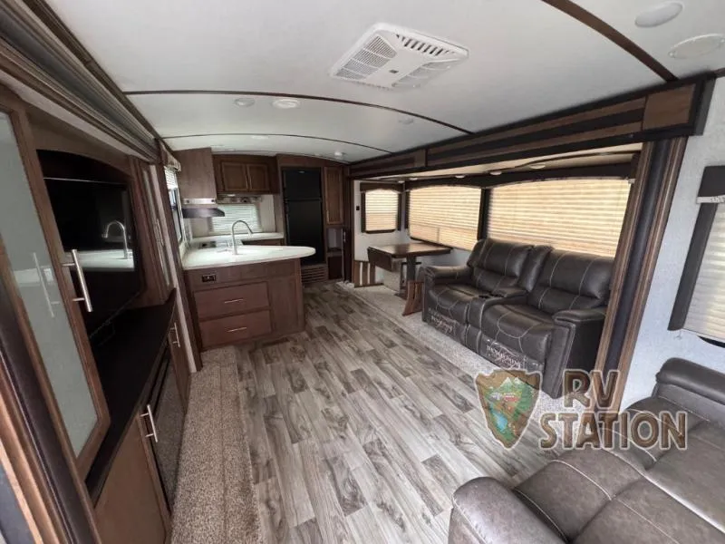 2018 Keystone RV Cougar 33MLS - Photo 4