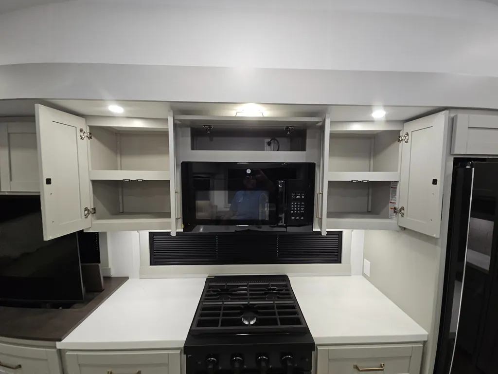 2026 Brinkley Model Z 3600, Photos photo 24