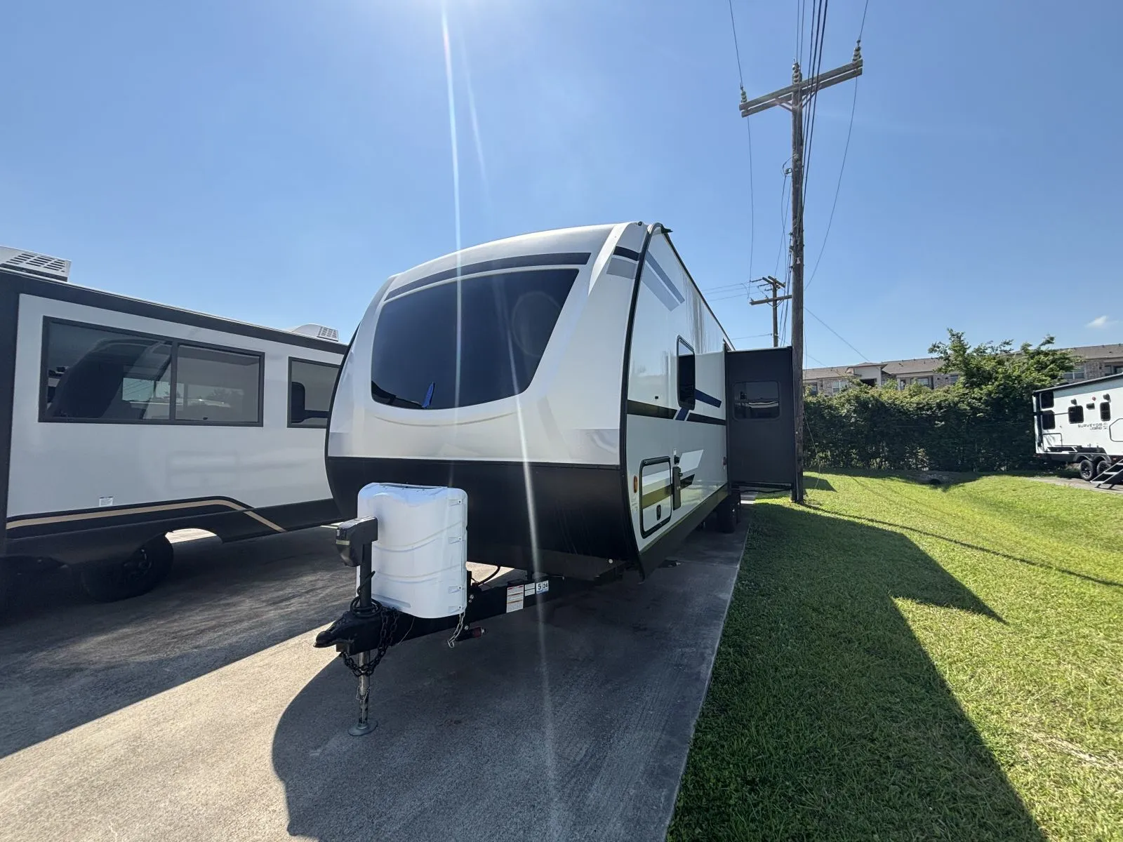 2022 Venture RV SPORTTREK 291VRK Travel Trailer - Photo 4