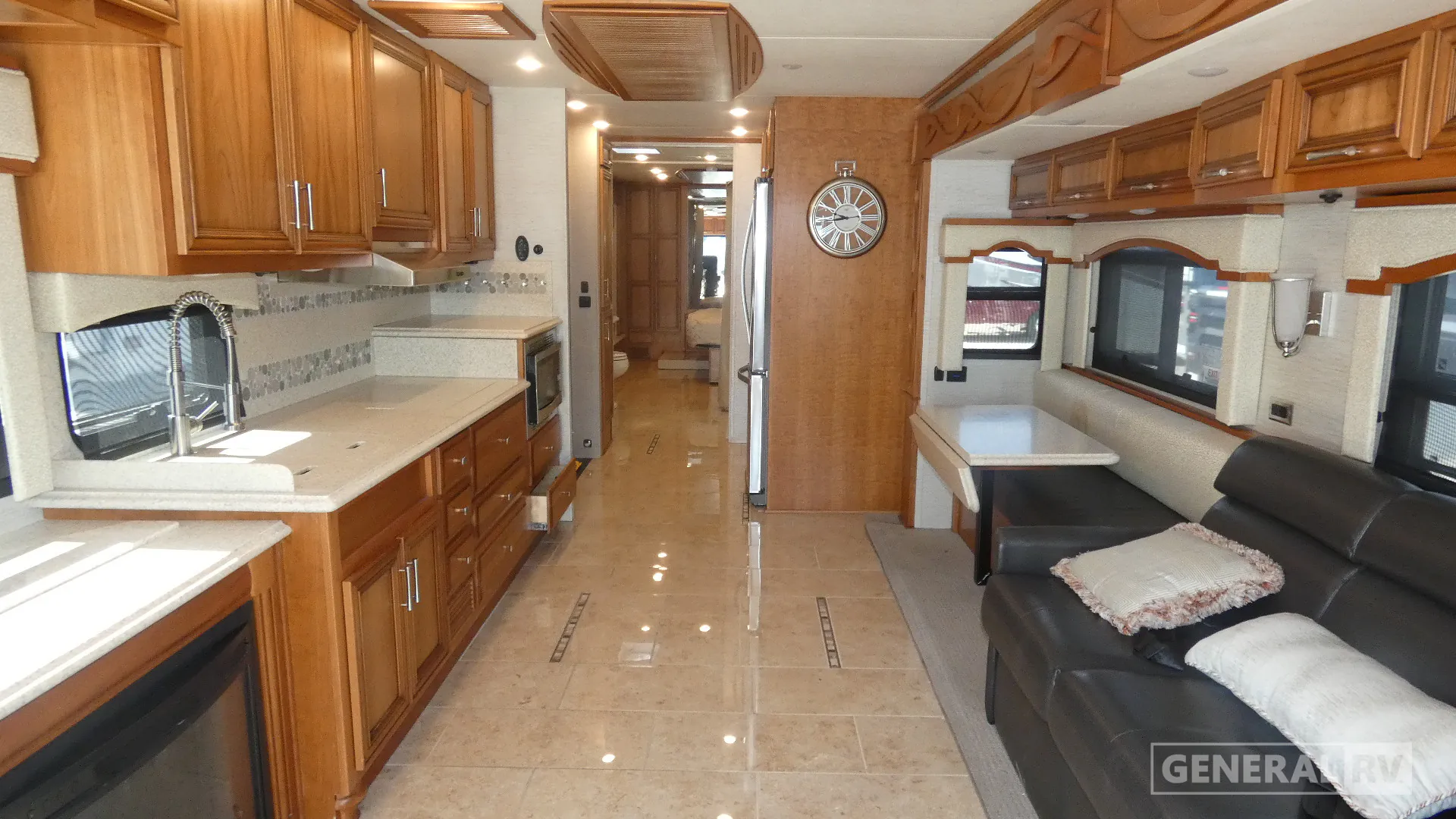 2018 Newmar Ventana 4311 - Photo 3