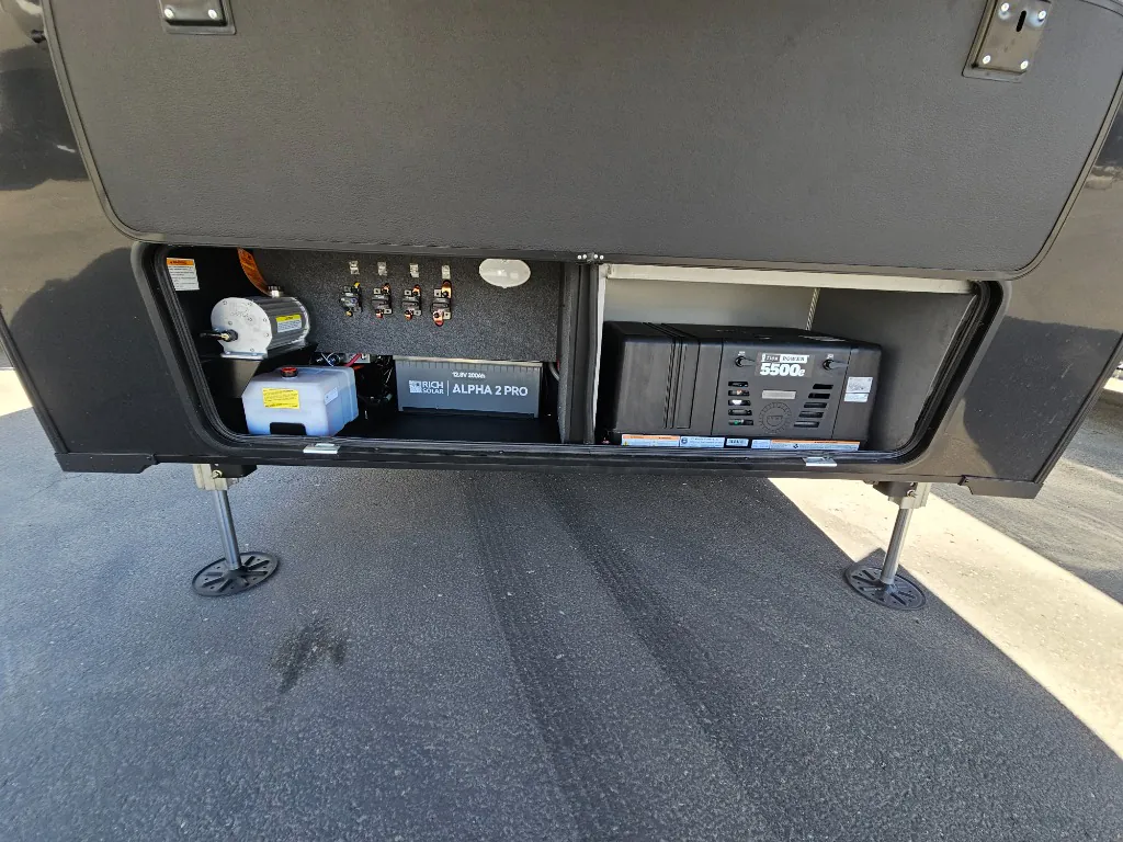 2026 Brinkley Model G 3950, Exterior photo 27