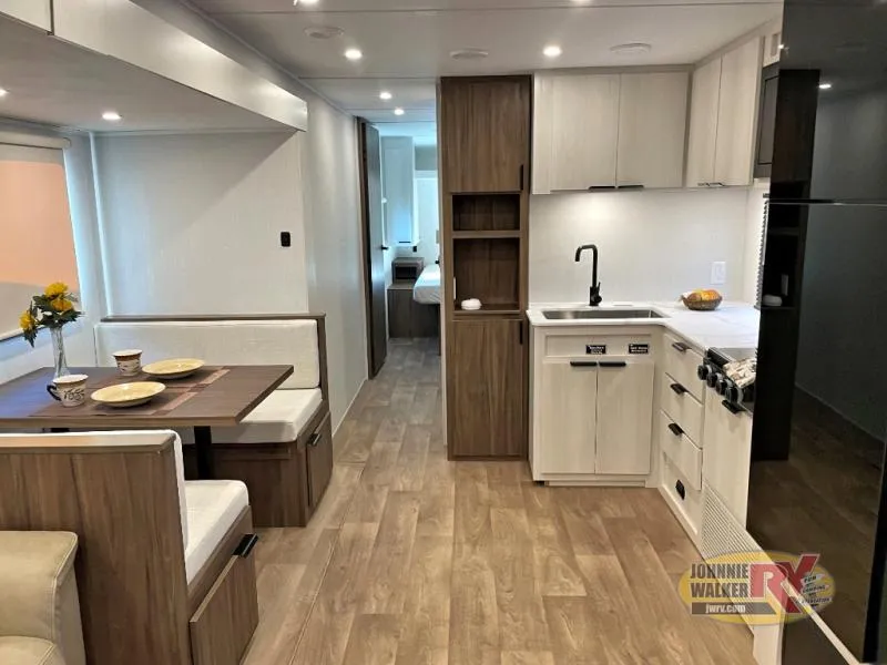 2026 Winnebago Access 32BR - Photo 3