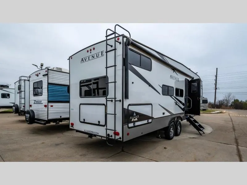 2023 Alliance RV Avenue 31BHS - Photo 4
