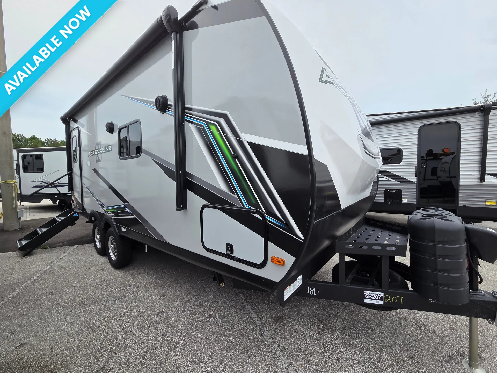 2026 Coachmen Adrenaline 18LT - Photo 2