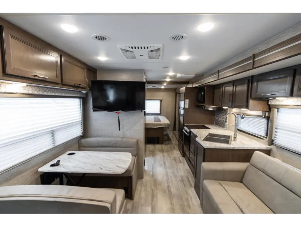 2022 Thor Motor Coach Freedom Traveler A29, Photos photo 6