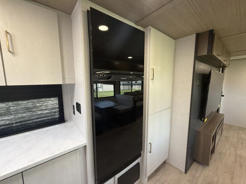 2027 Forest River Vibe 3400SB, Photos photo 8