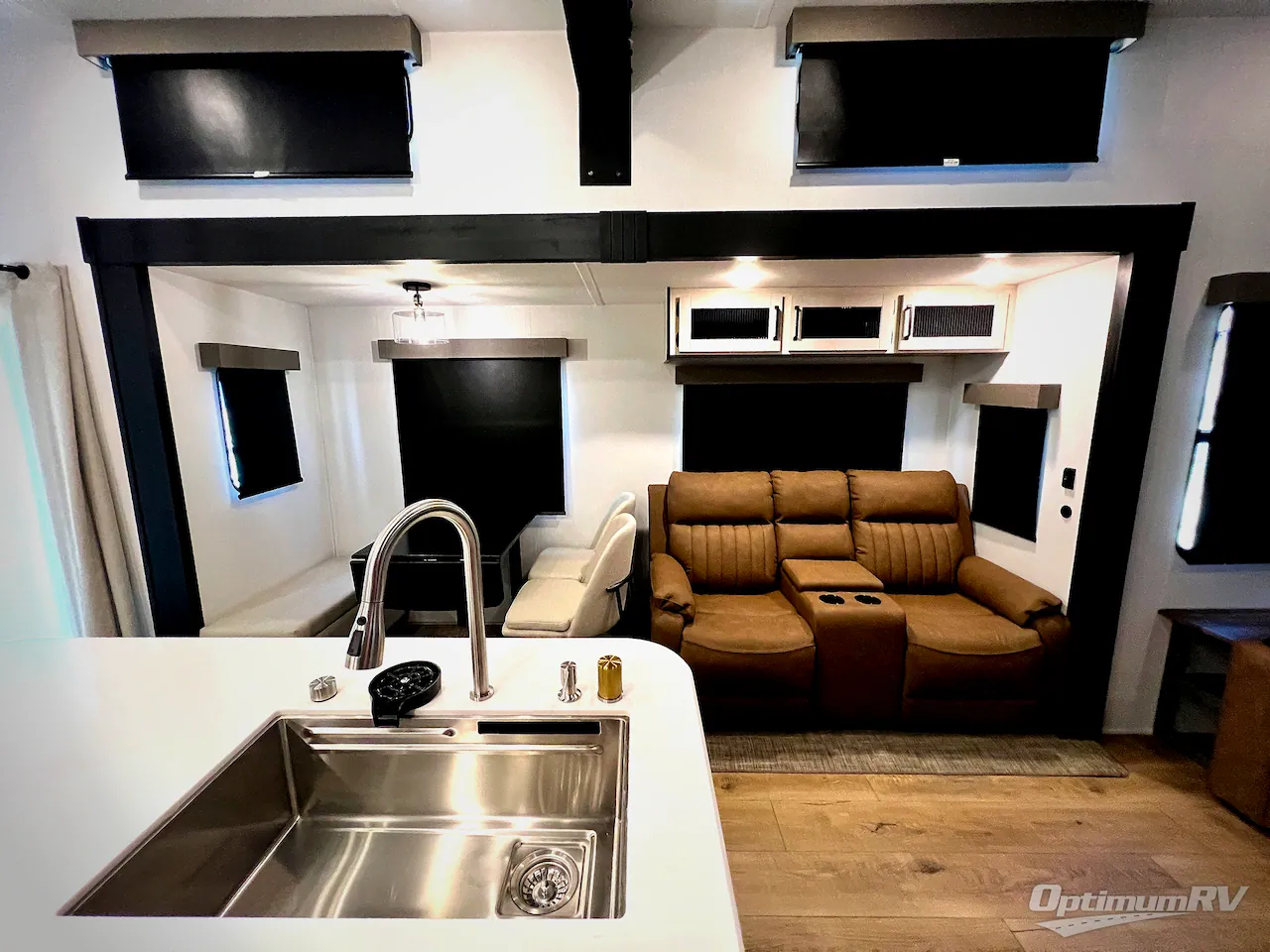 2026 Forest River Puma Vista 401RLFT — Photo 6