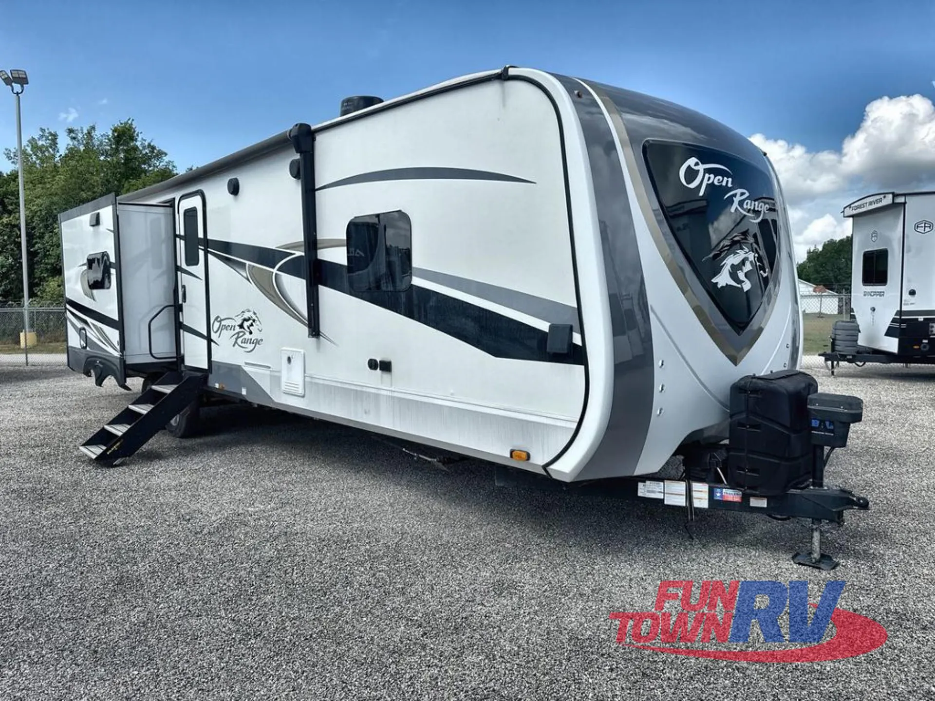 2022 Highland Ridge Open Range 330BHS - Photo 3