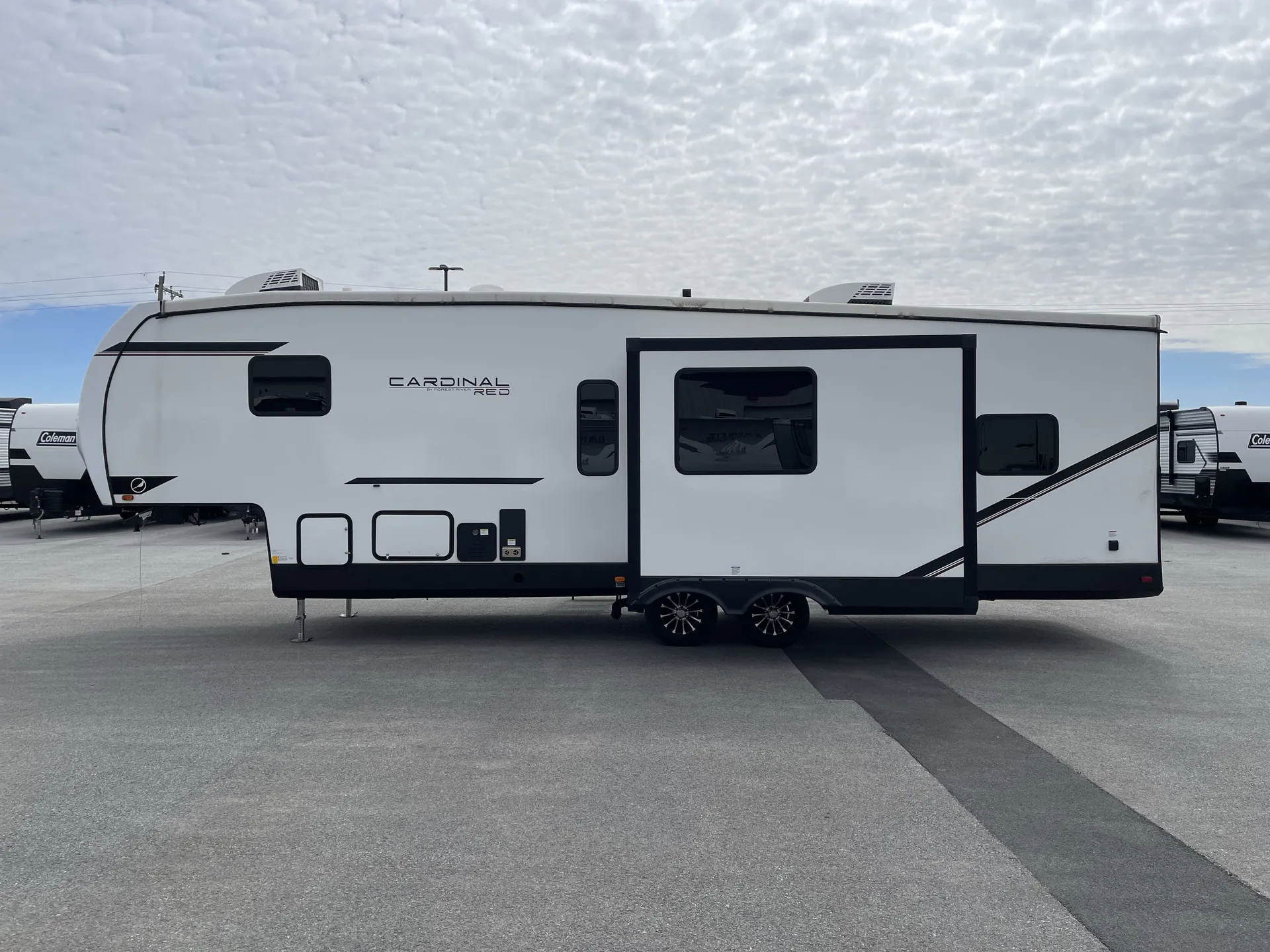 2023 Forest River Cardinal Red 28BH — off campside