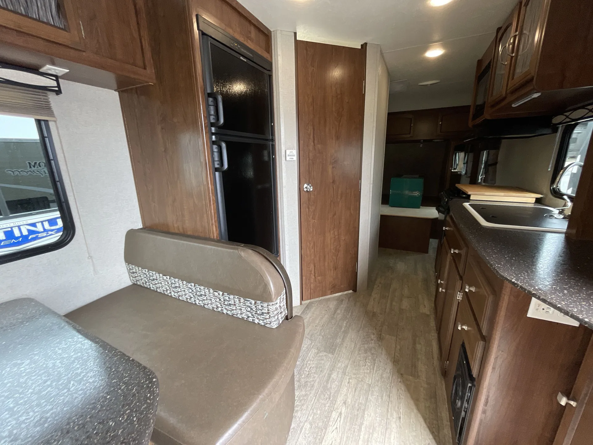 2017 Coachmen Freedom Express Ultra Lite 204 RD - Photo 3