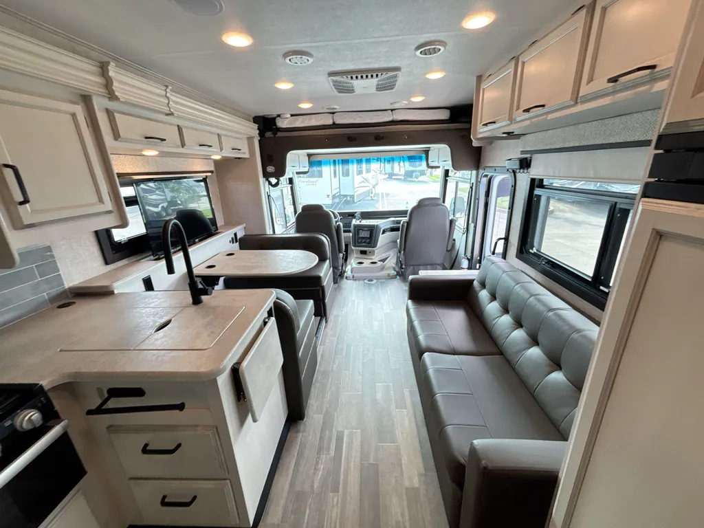 2023 Entegra Coach Vision 27A, Photos photo 8
