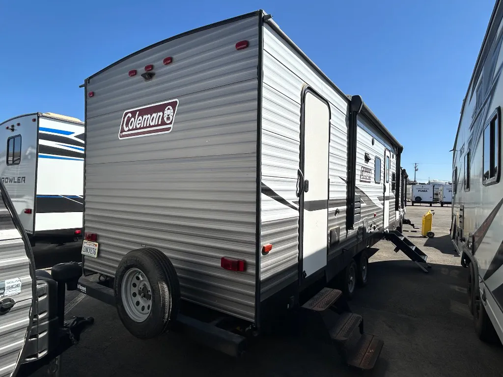 2020 Dutchmen Coleman Lantern 263BH - Photo 3