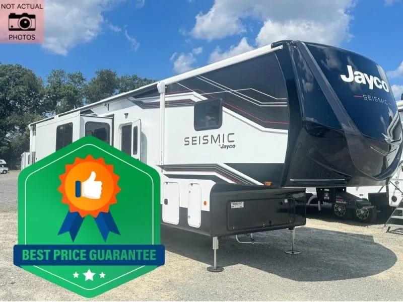 2026 Jayco Seismic 399 - Photo 2