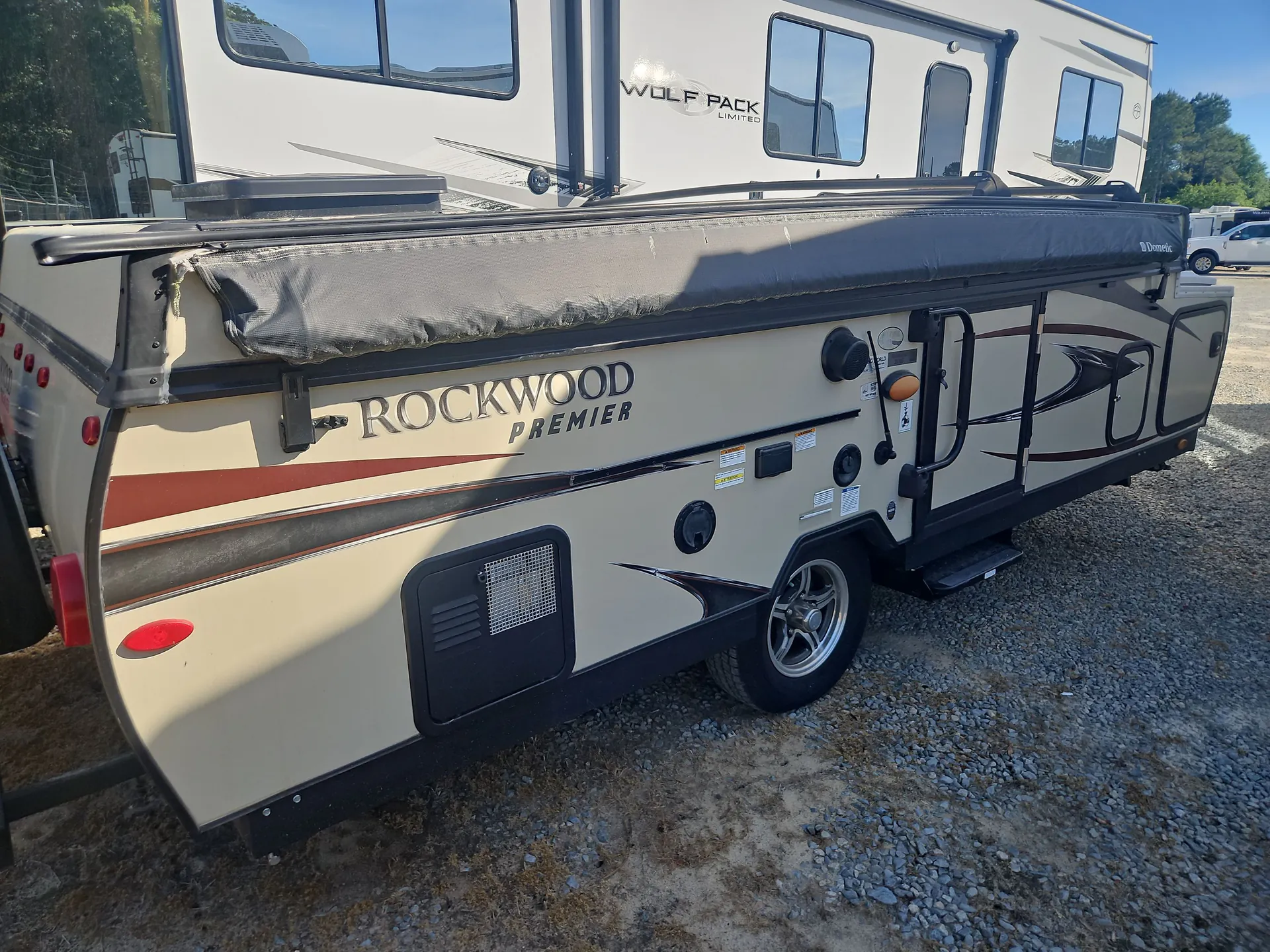 2018 Forest River Rockwood Premier 2516G — backside