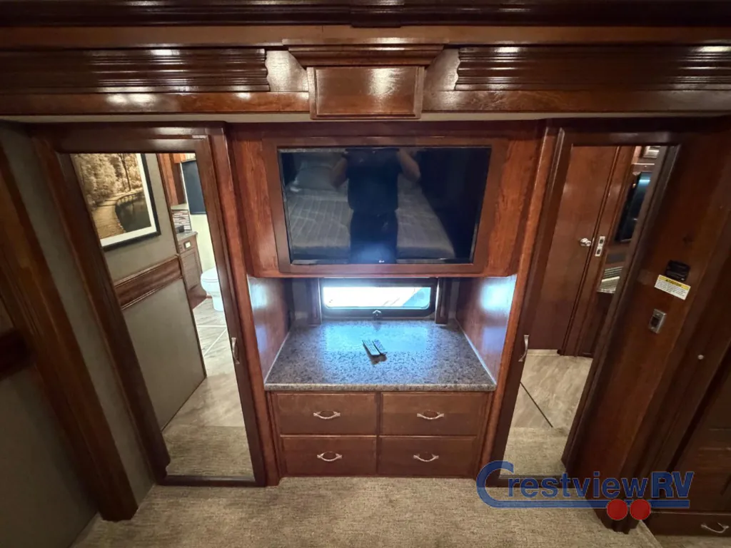 2018 Fleetwood Pace Arrow LXE 38K, Photos photo 29