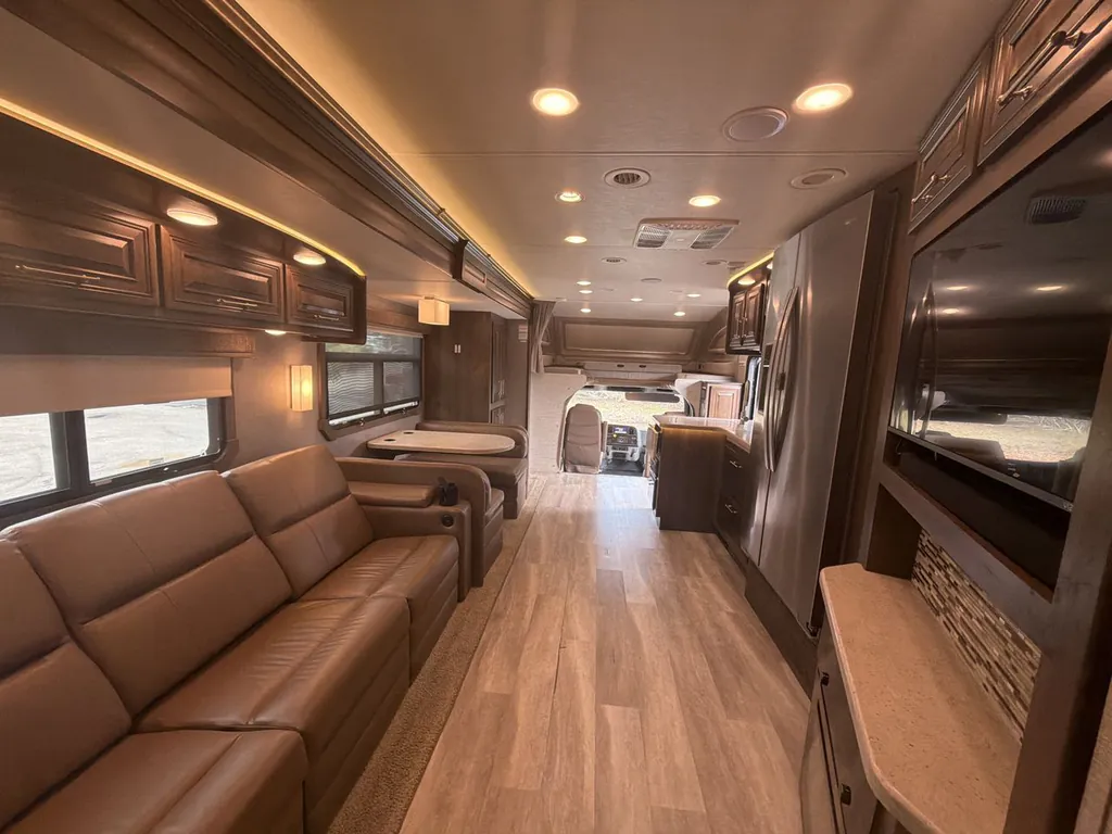 2021 Entegra Coach Accolade 37K, Photos photo 22