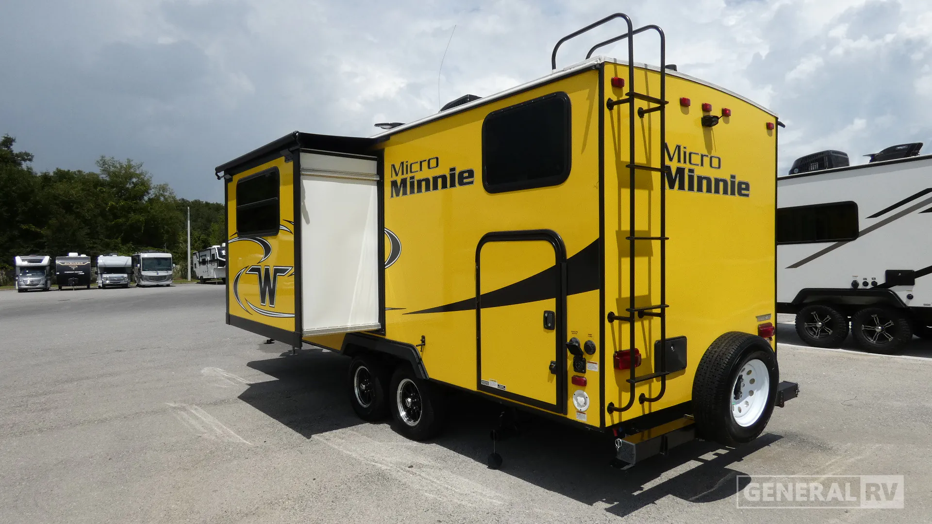 2019 Winnebago Micro Minnie 2306BHS - Photo 4