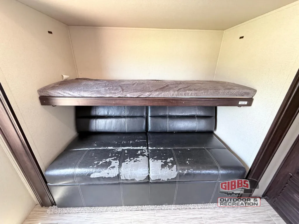 2020 Prime Time LaCrosse 3380IB, Photos photo 14