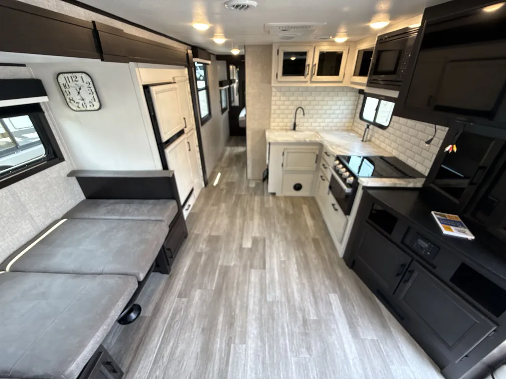 2022 Jayco Jay Feather 26RL, Photos photo 18