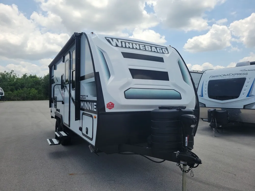 2023 Winnebago Micro Minnie 2108FBS - Photo 2