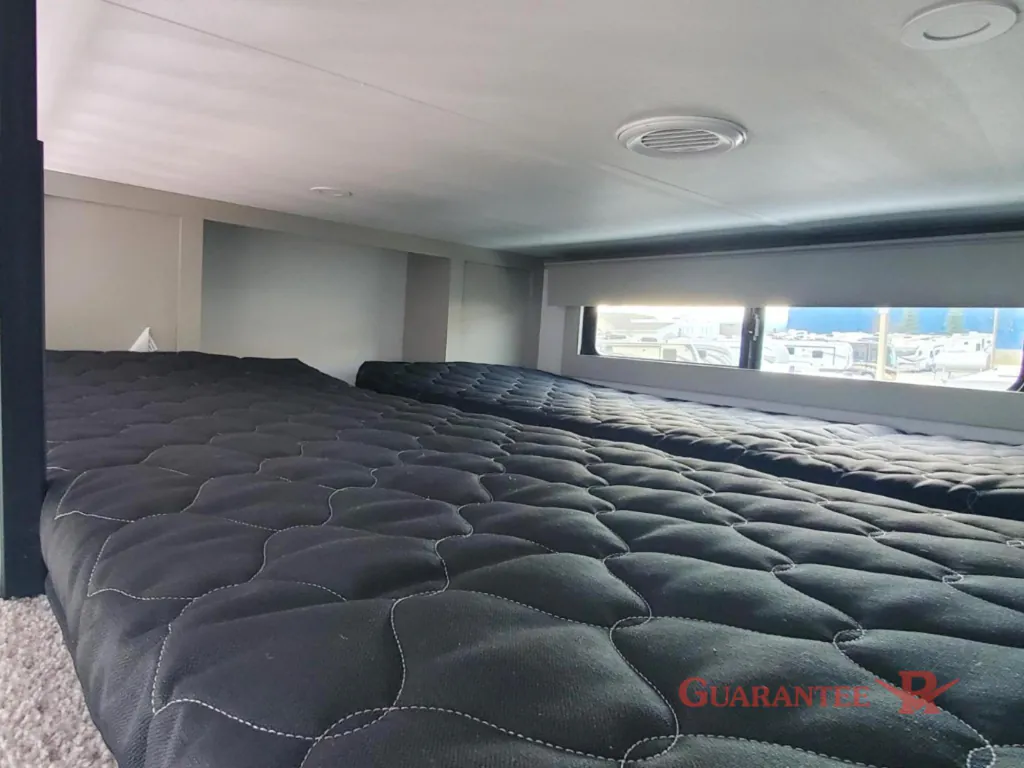 2026 Keystone Montana High Country 385BR, Photos photo 21