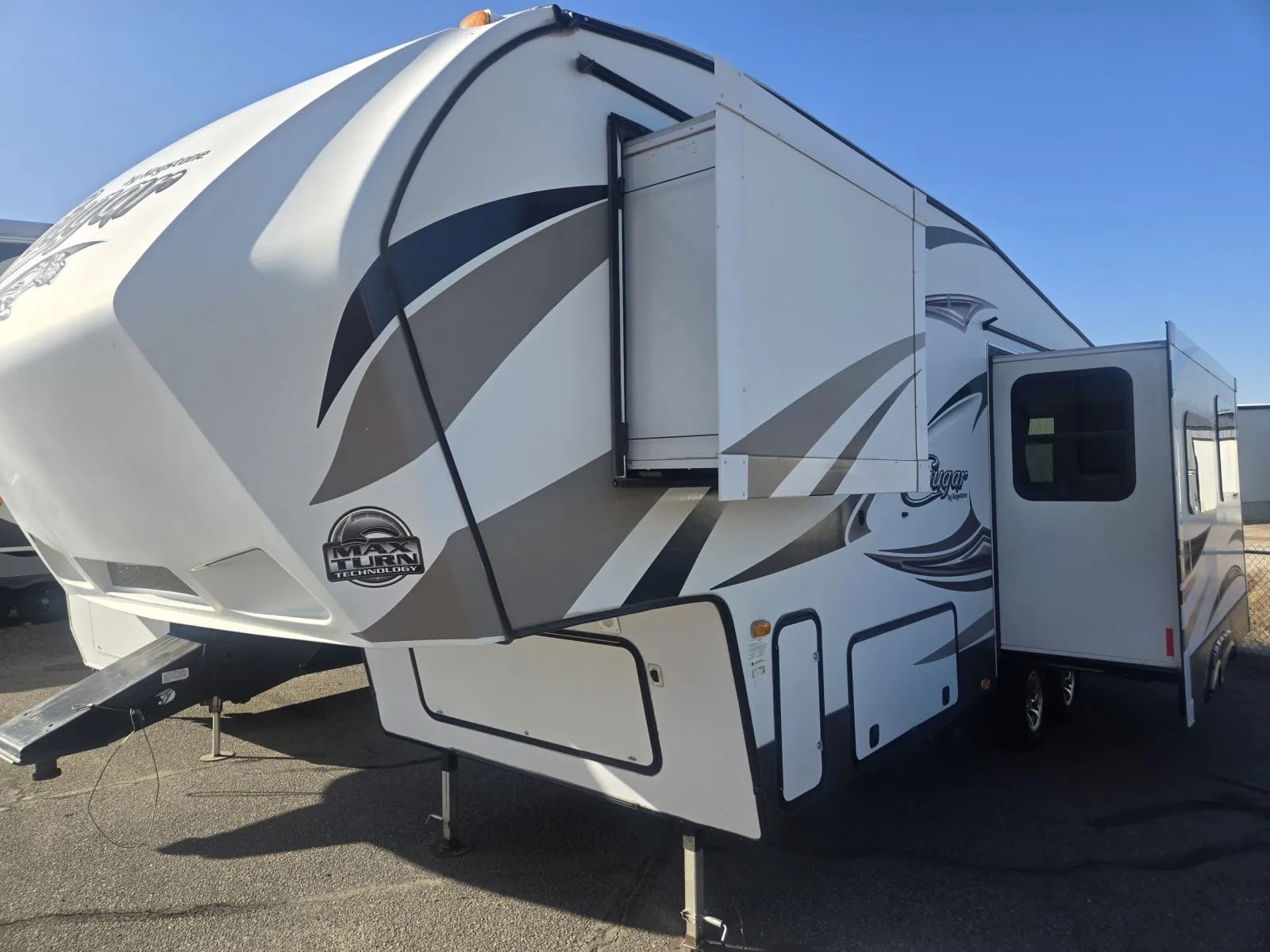 2017 Keystone Cougar Half-Ton 284RDBWE - Photo 3