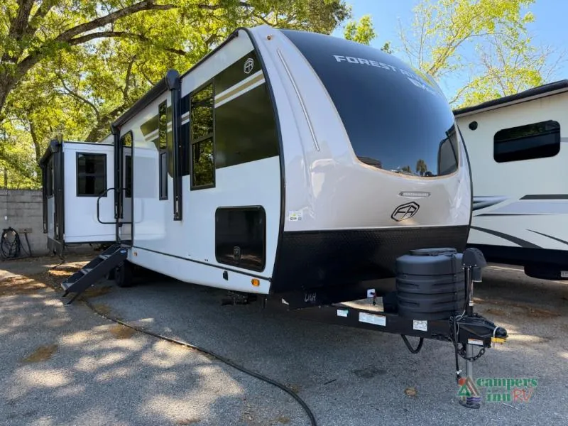 2025 Forest River Vibe 2800RL - Photo 2
