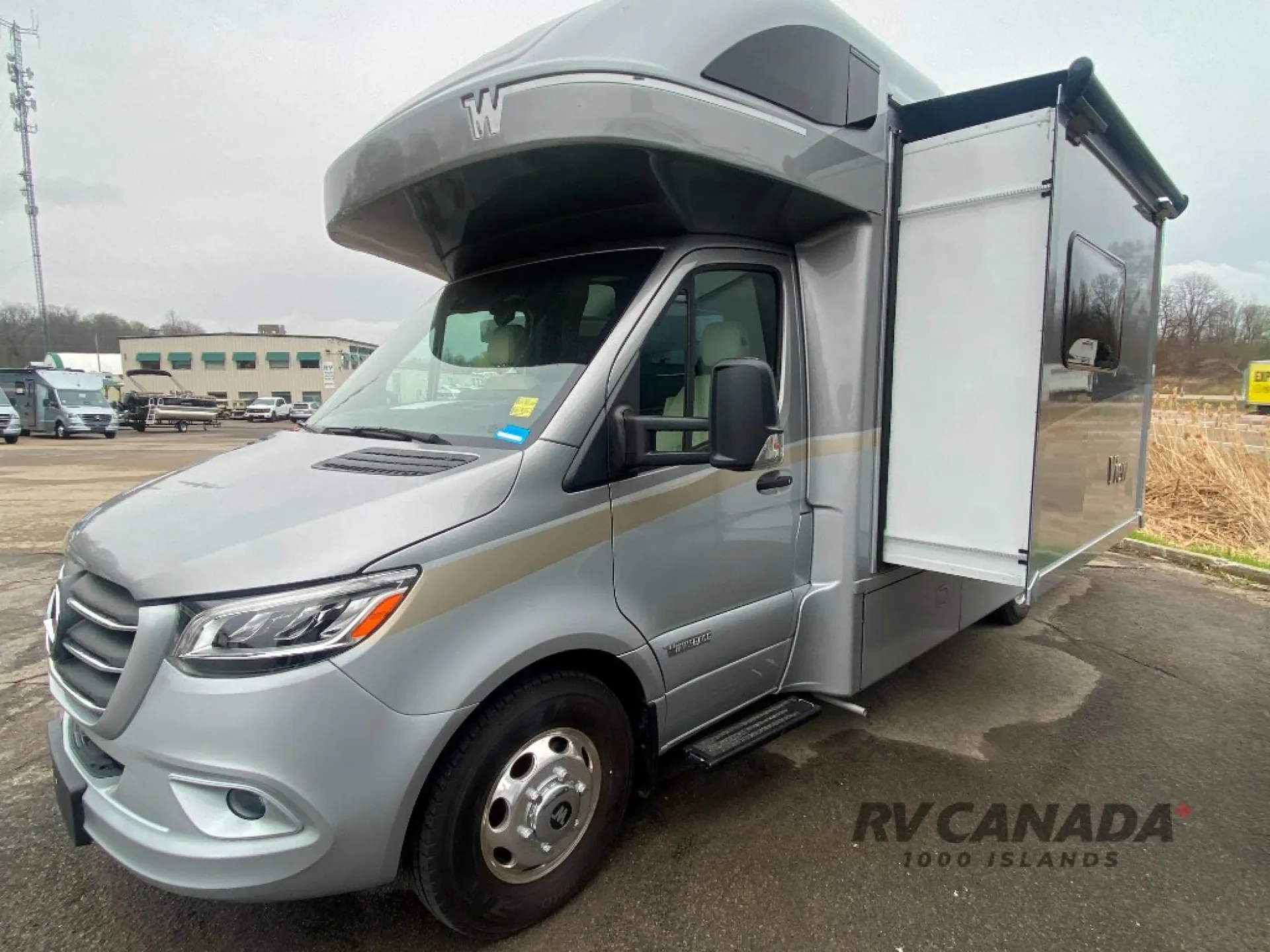 2025 Winnebago View 24R AWD - Photo 4