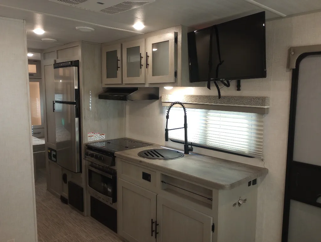 2021 Forest River IBEX 23RLDS, Photos photo 14