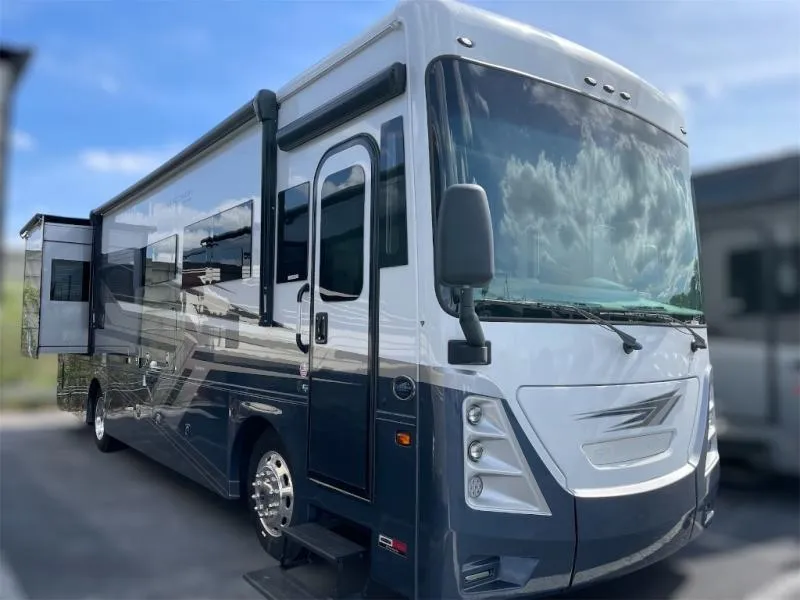 2024 Coachmen Sportscoach SRS 341SA - Photo 2