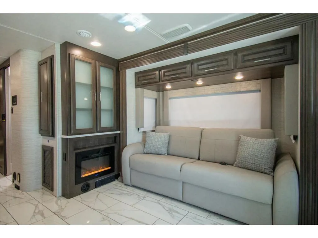 2026 Forest River Berkshire 34B, Photos photo 9