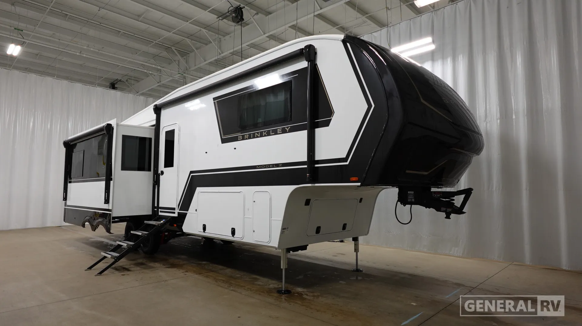 2026 Brinkley Model Z 3100 - Photo 2