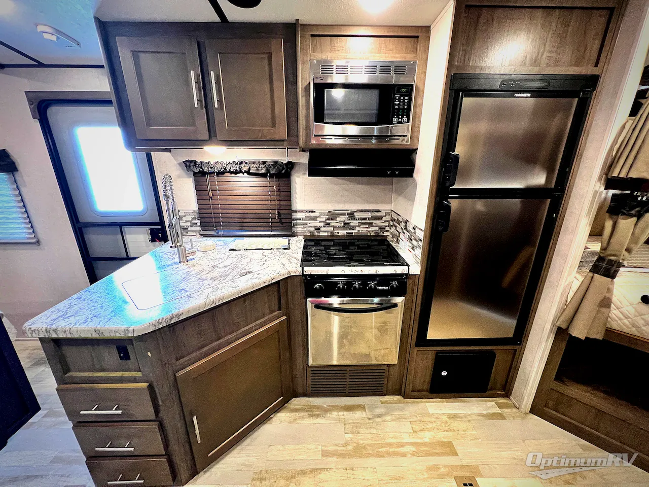 2018 Forest River Surveyor 245BHS — Photo 6