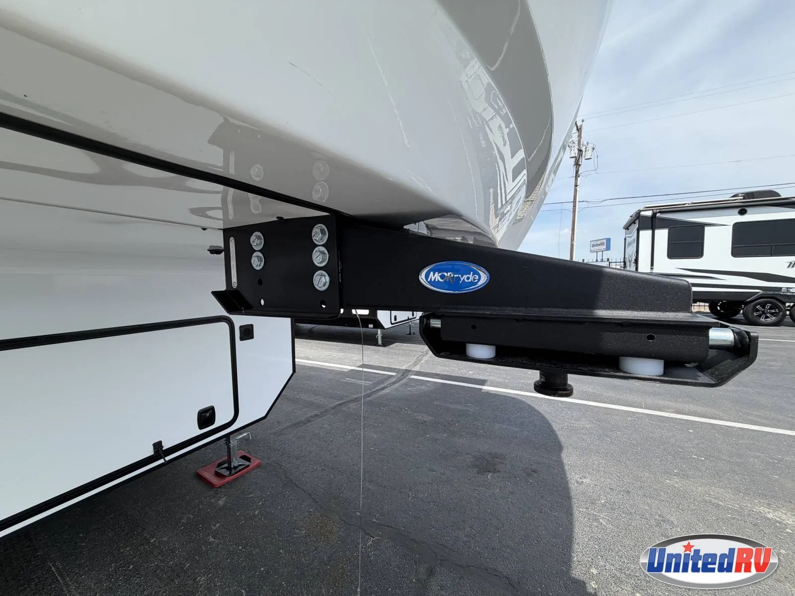 2026 VENTURE RV SPORTTREK TOURING 354VBH - Photo 3