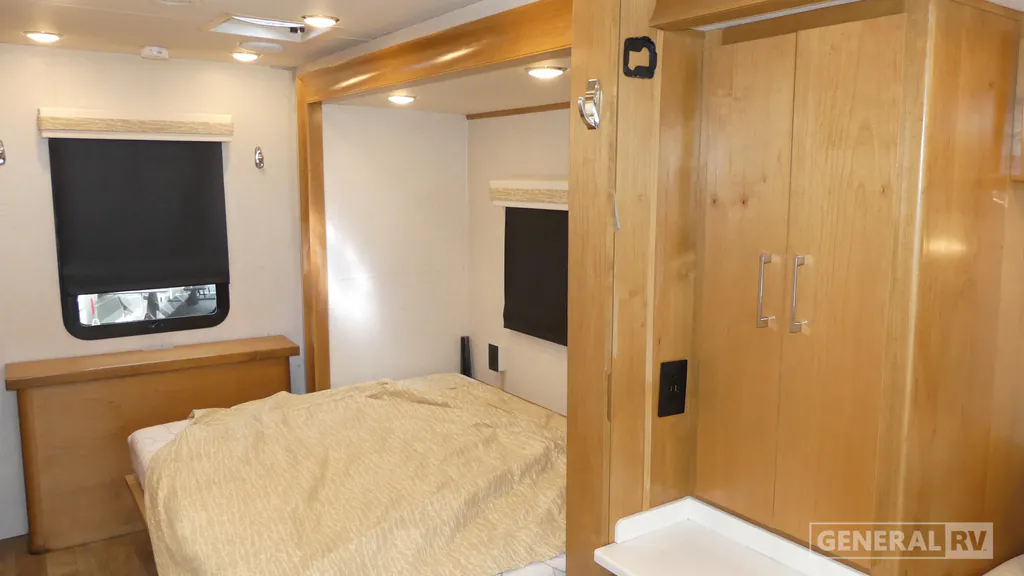 2019 Tiffin Wayfarer 24 FW, Photos photo 17