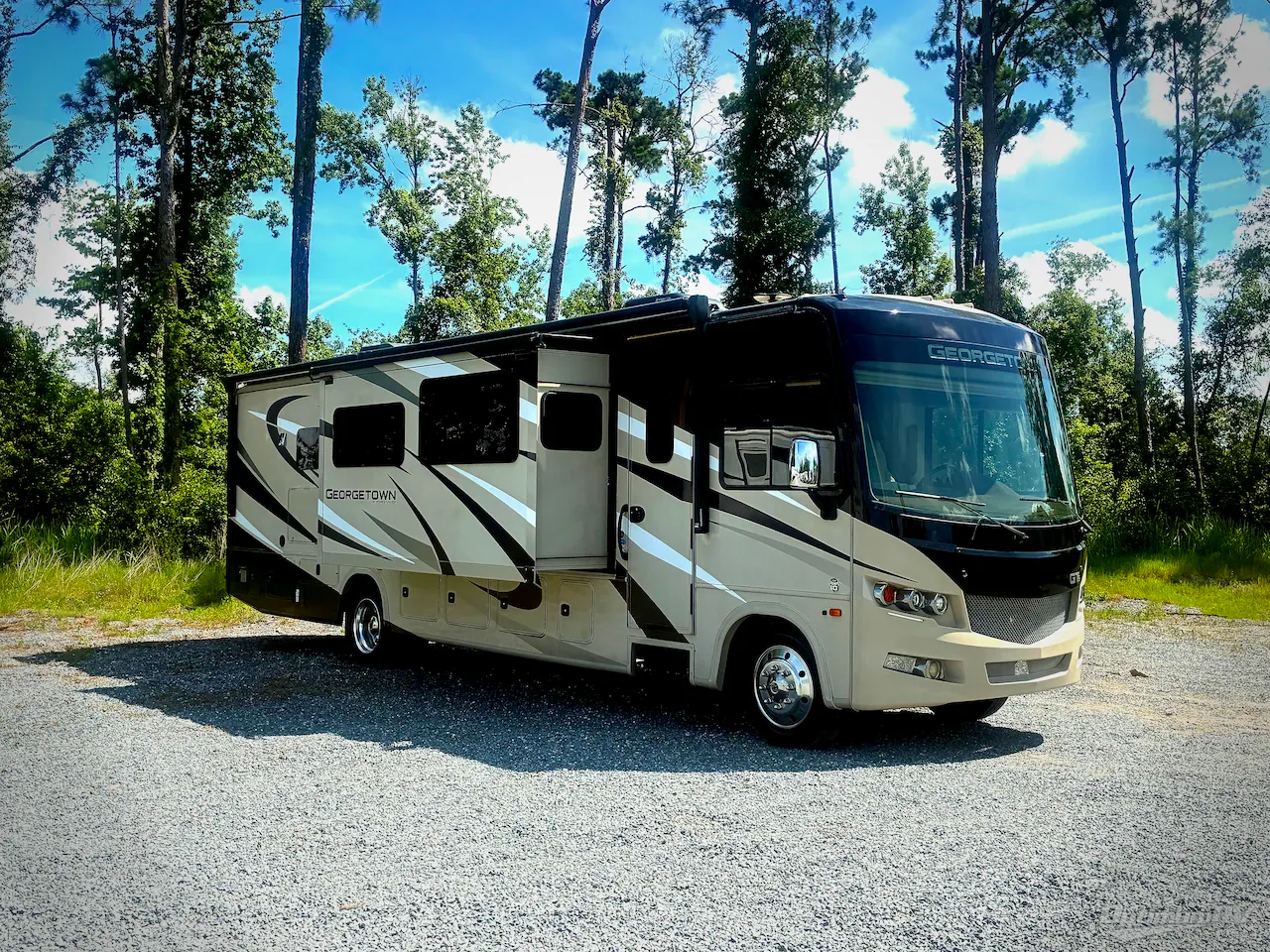 2019 Forest River Georgetown 5 Series GT5 34H5 - Photo 2