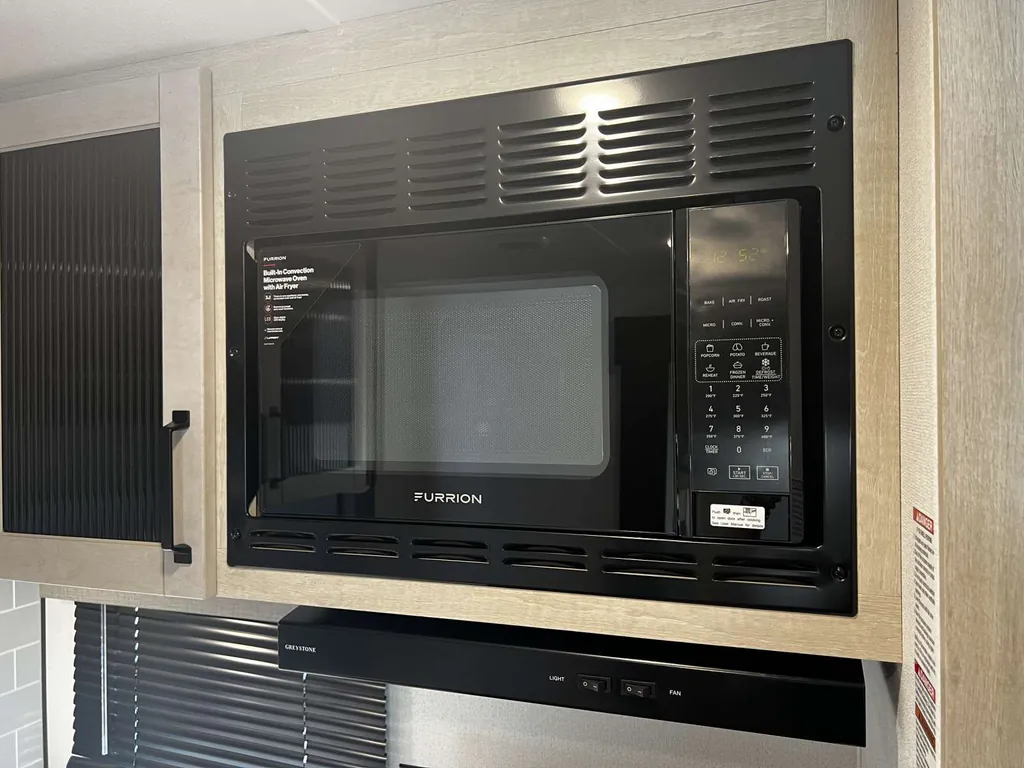 2027 Palomino Puma 337BH, Photos photo 13