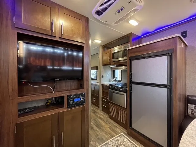 2017 Heartland Terry Classic Used    V21 - Photo 4