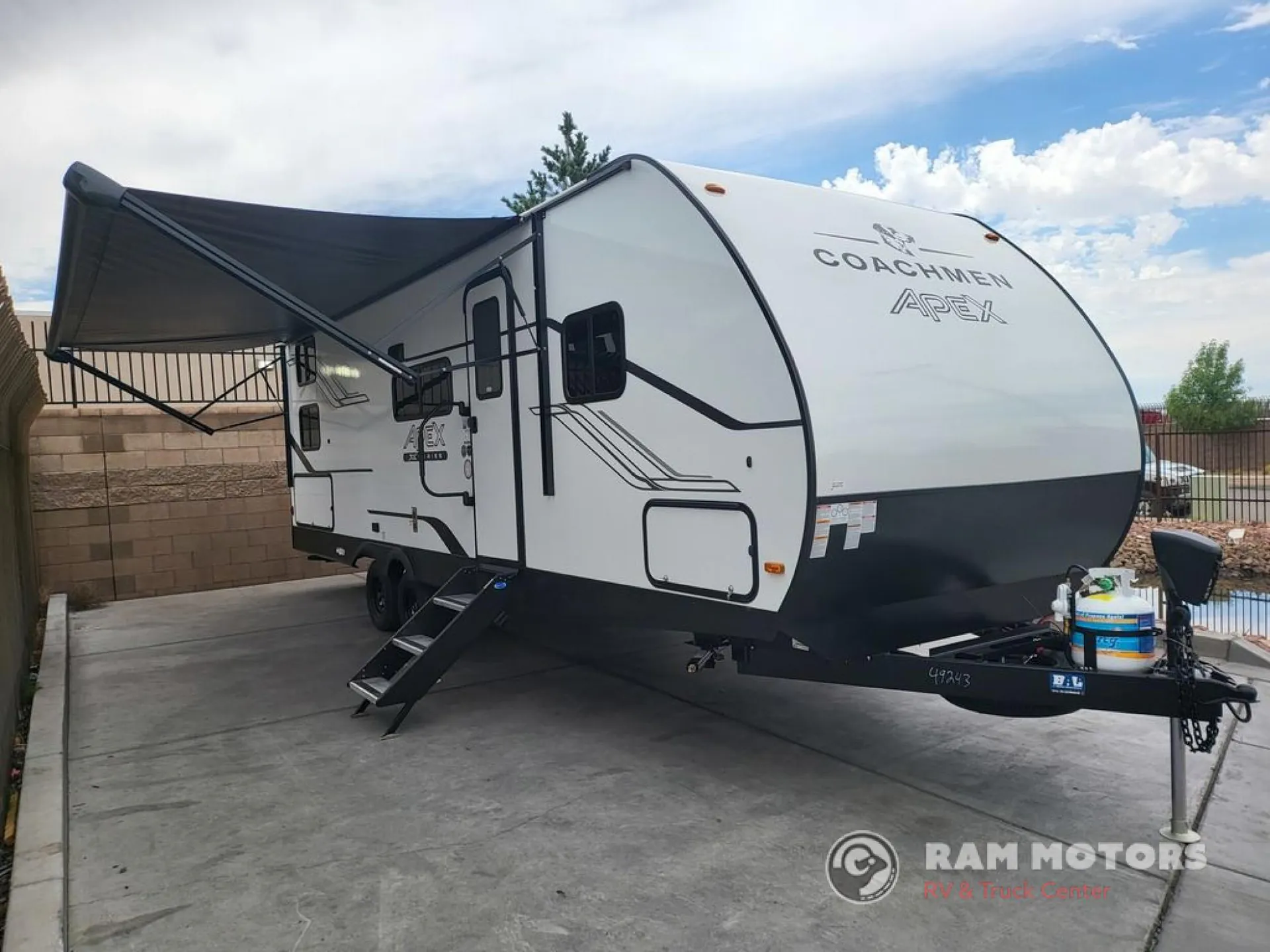 2026 Coachmen Apex 26BHX - Photo 2