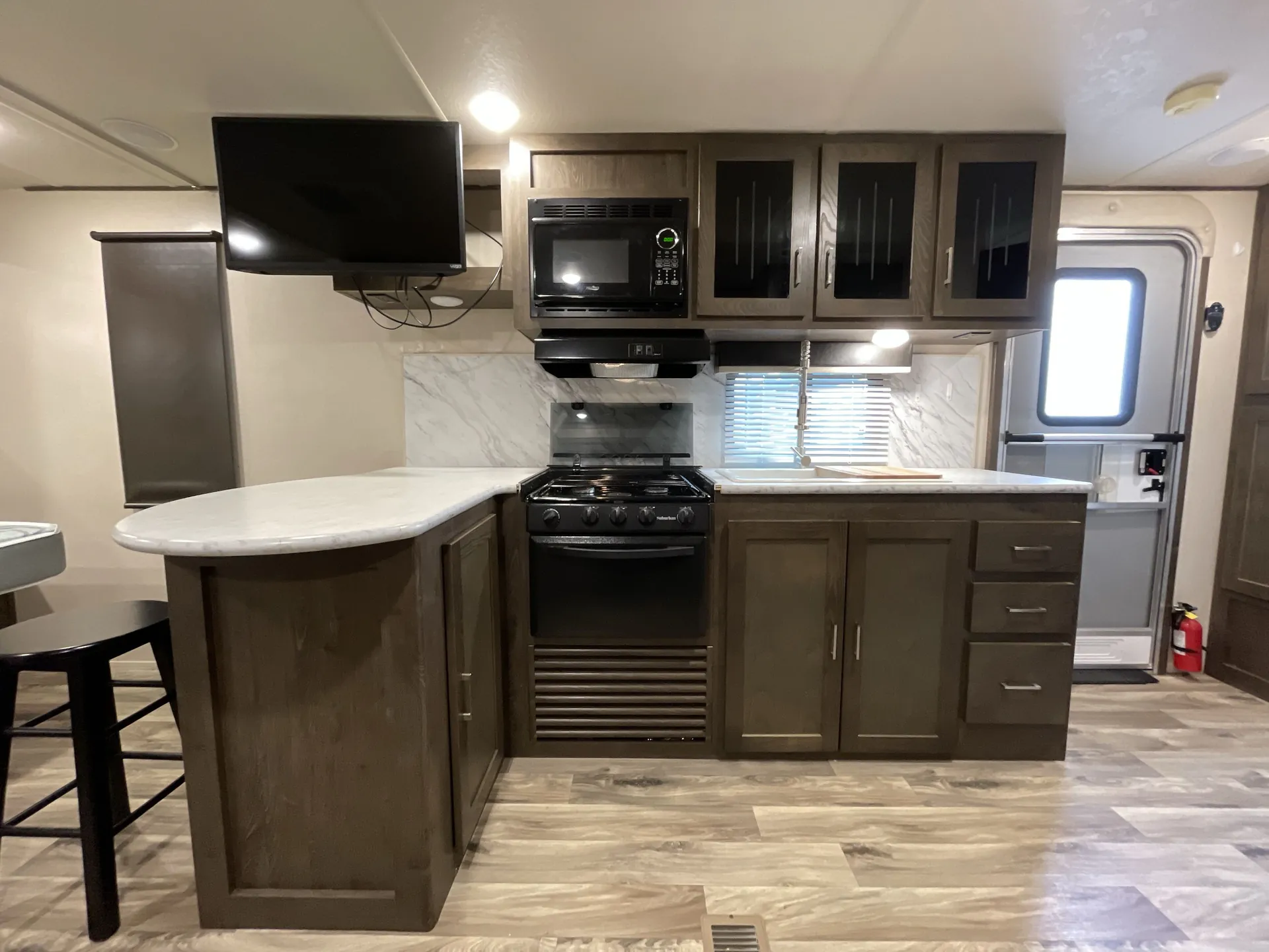 2018 Forest River Salem Hemisphere Hyper-Lyte 23RBHL — living area main