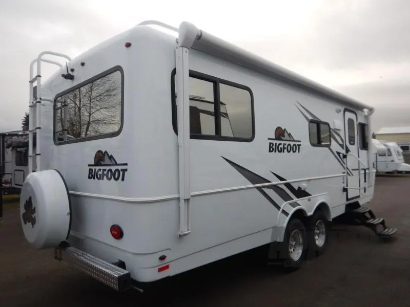 2026 Bigfoot Industries Bigfoot 2500 Series 25RQ - Photo 4