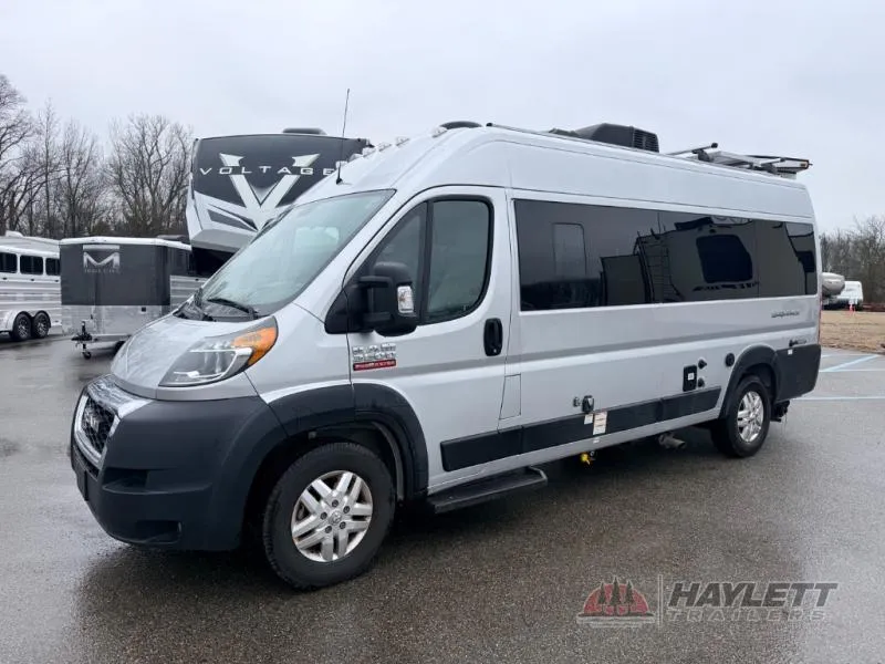 2021 Thor Motor Coach Sequence 20L - Photo 3
