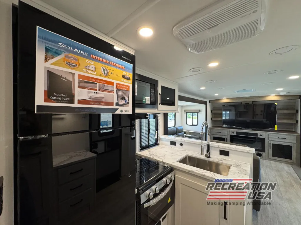 2026 Forest River Solaire 3300FLBS, Photos photo 6