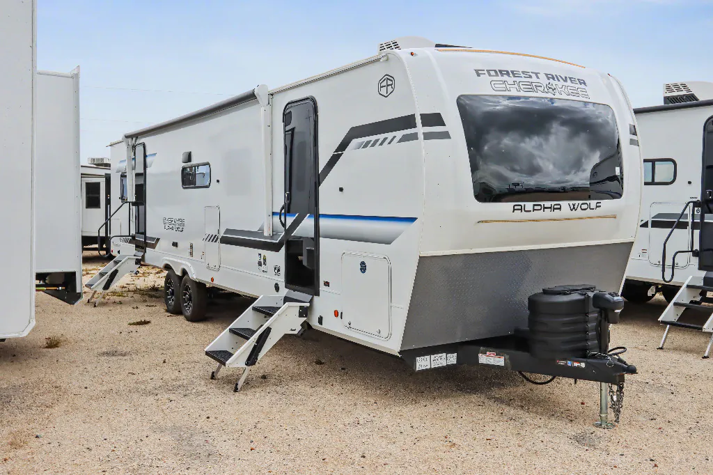 2026 Forest River Cherokee Alpha Wolf 29DCB, Photos photo 6
