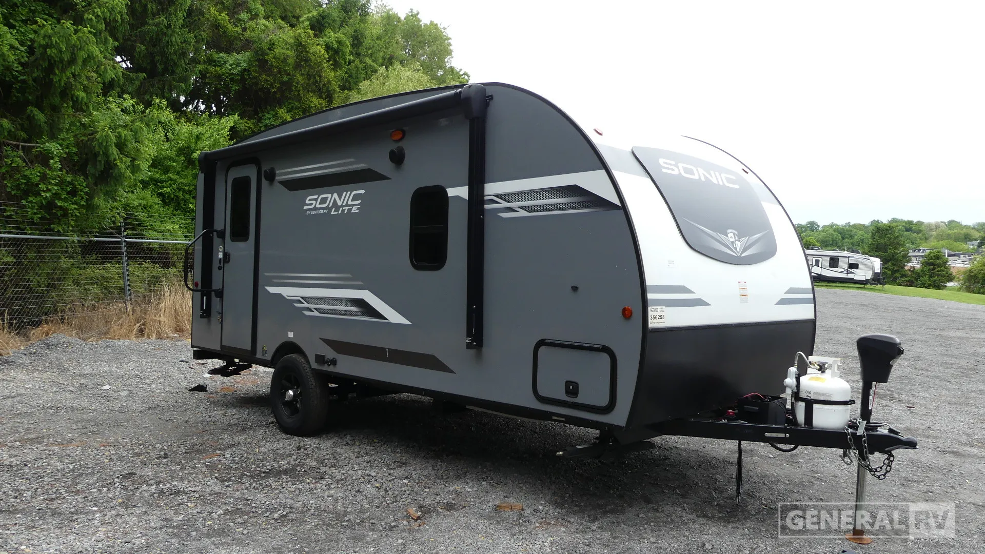 2023 Venture RV Sonic Lite 169VRK - Photo 2